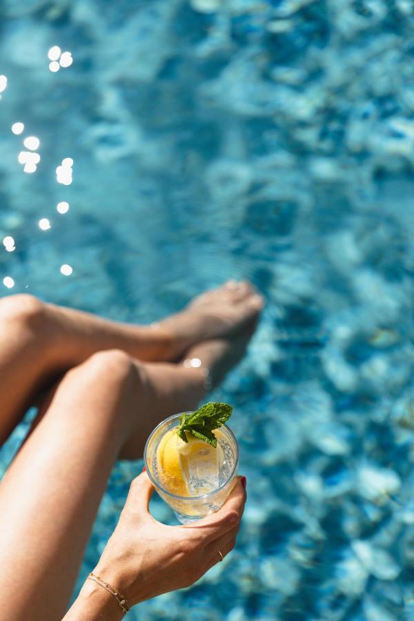 Maison 1634 - Climatisation, Piscine, Parking, Centre Ville, Petit-Dejeuner Compris Pézenas Esterno foto